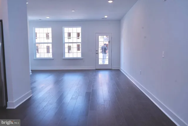 $2,950 | 105 Stoutsburg Boulevard, Pennington, NJ 08534