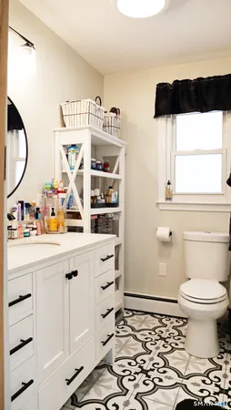 $529,900 | 1061 North Street, Suffield, CT 06078