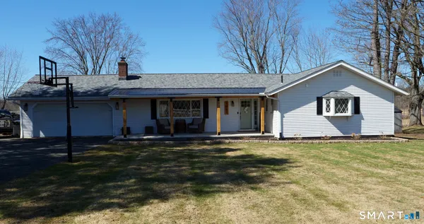 $529,900 | 1061 North Street, Suffield, CT 06078