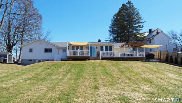 $529,900 | 1061 North Street, Suffield, CT 06078