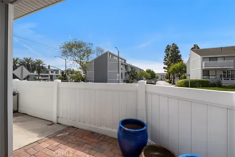 $987,000 | 24 Seascape Drive, Newport Beach, CA 92663