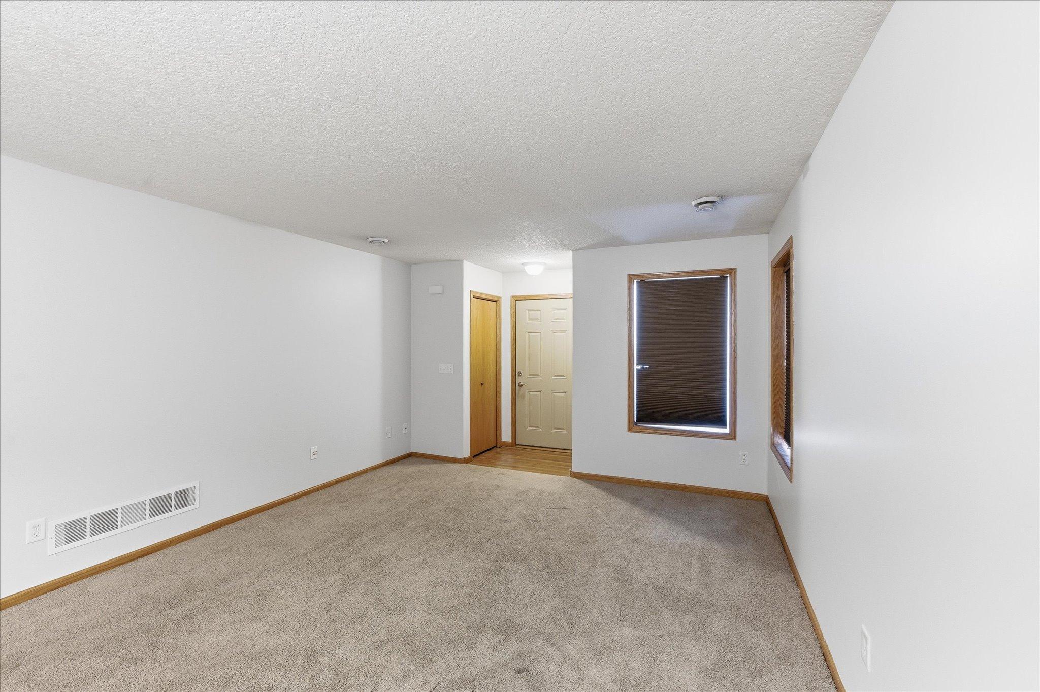 12646 Pond View Road Zimmerman, MN 55398 - Photo 5 of 27