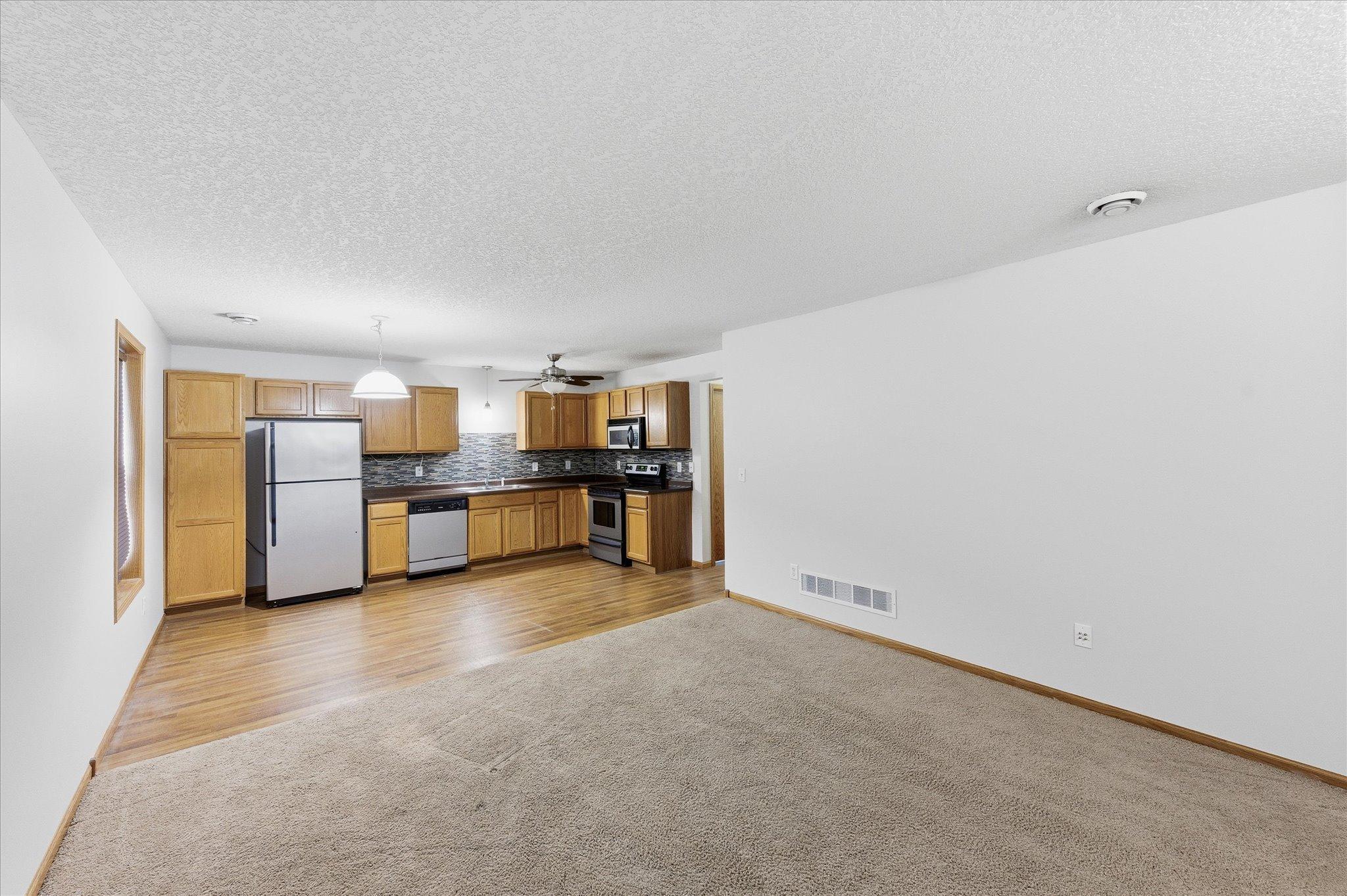 12646 Pond View Road Zimmerman, MN 55398 - Photo 7 of 27