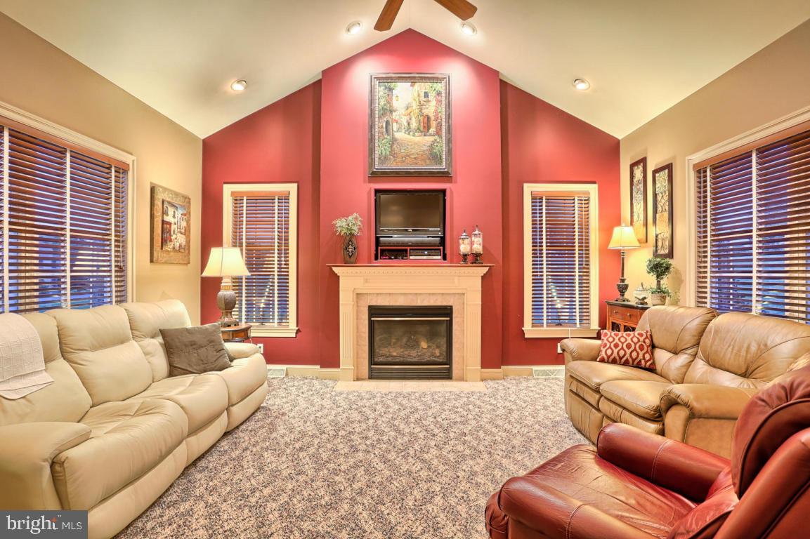 48 Field Lane Lititz, PA 17543 - Photo 18 of 89