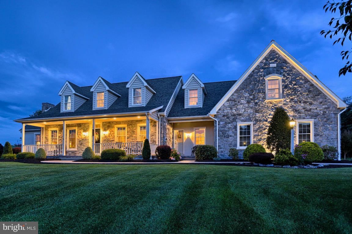 48 Field Lane Lititz, PA 17543 - Photo 3 of 89