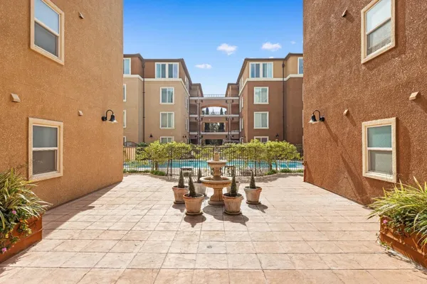 $548,000 | 801 South Winchester Boulevard, Unit 4100, San Jose, CA 95128