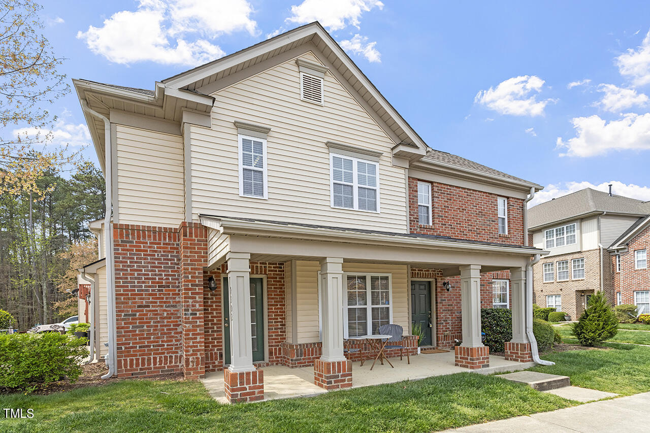 9902 Clyborn Court Raleigh, NC 27617 - Photo 2 of 32 9902 Clyborn Court_02