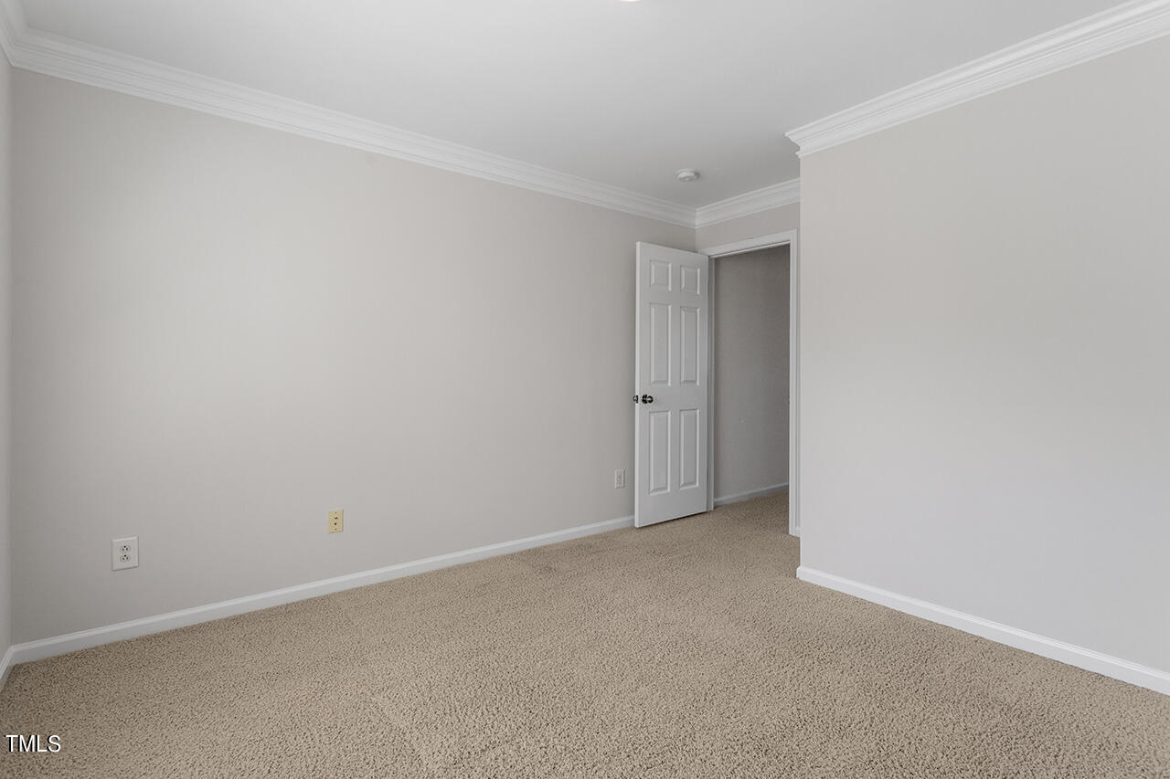 9902 Clyborn Court Raleigh, NC 27617 - Photo 30 of 32 9902 Clyborn Court_25