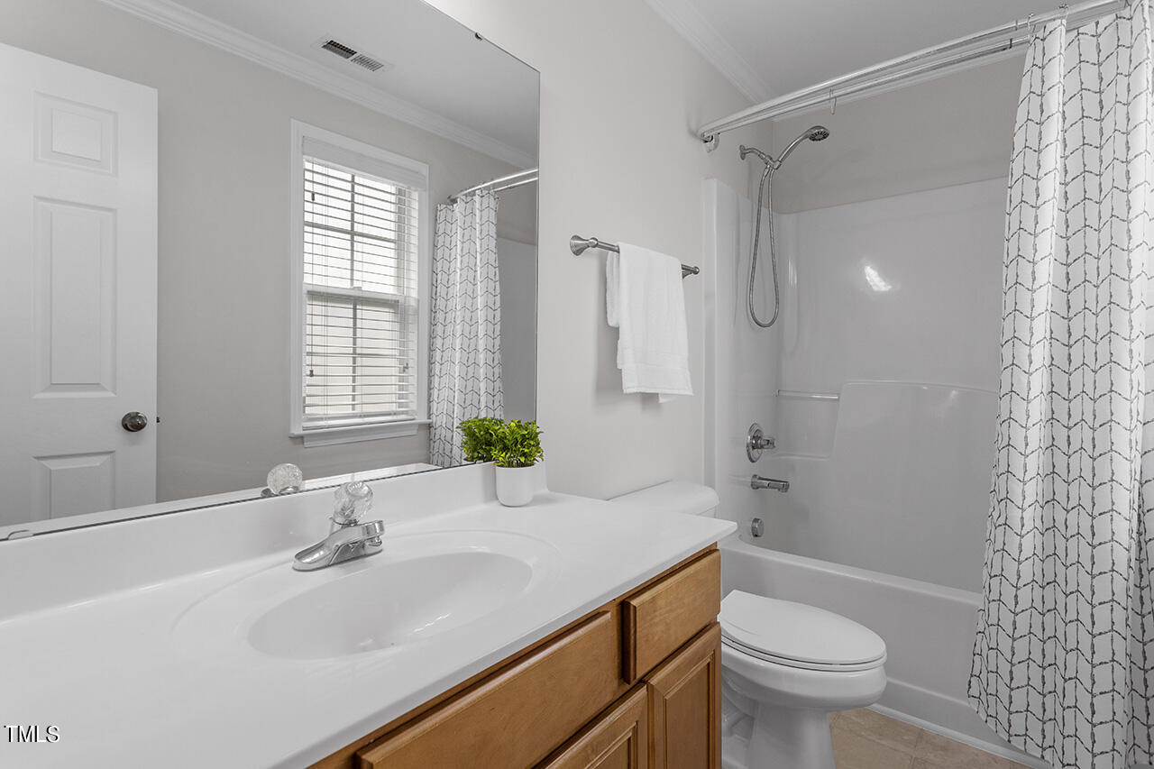 9902 Clyborn Court Raleigh, NC 27617 - Photo 31 of 32 9902 Clyborn Court_26