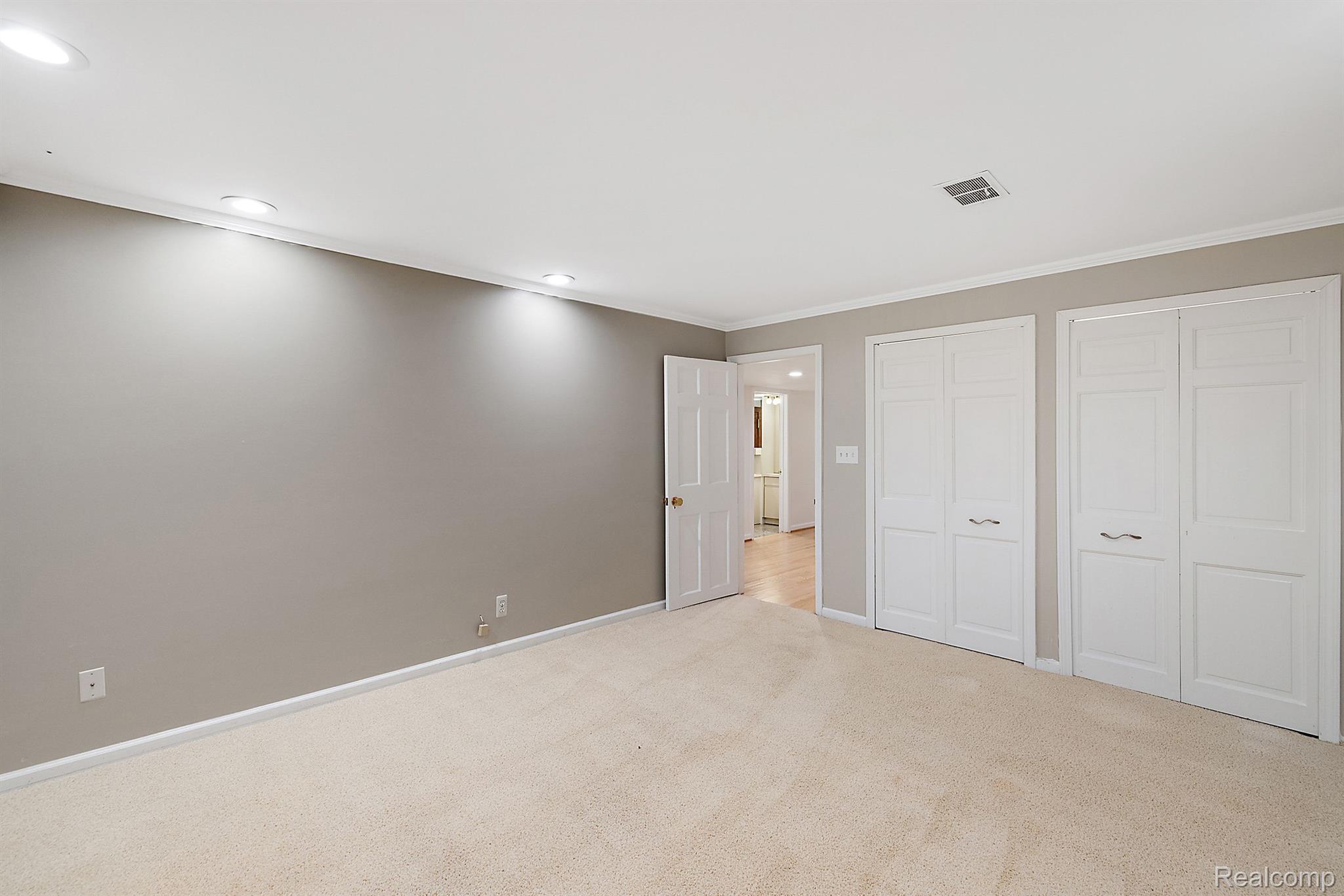5725 South Weed Road Plymouth, MI 48170 - Photo 44 of 90 Gallery Image 44