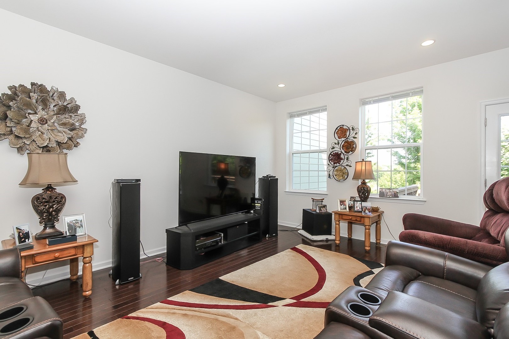 1189 Falcon Ridge Drive Elgin, IL 60124 - Photo 4 of 25