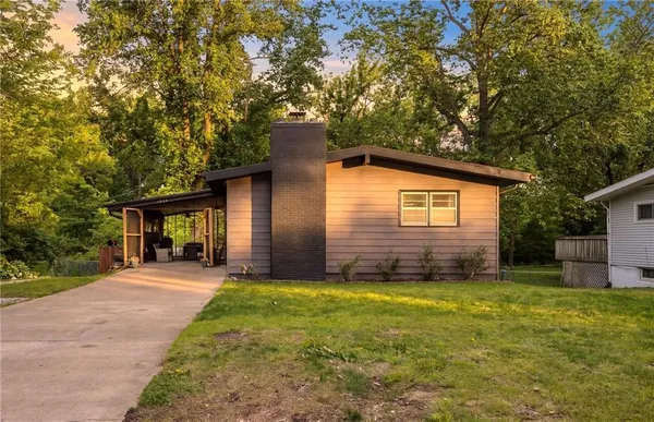 $239,900 | 1030 Anderson Street, Warrensburg, MO 64093