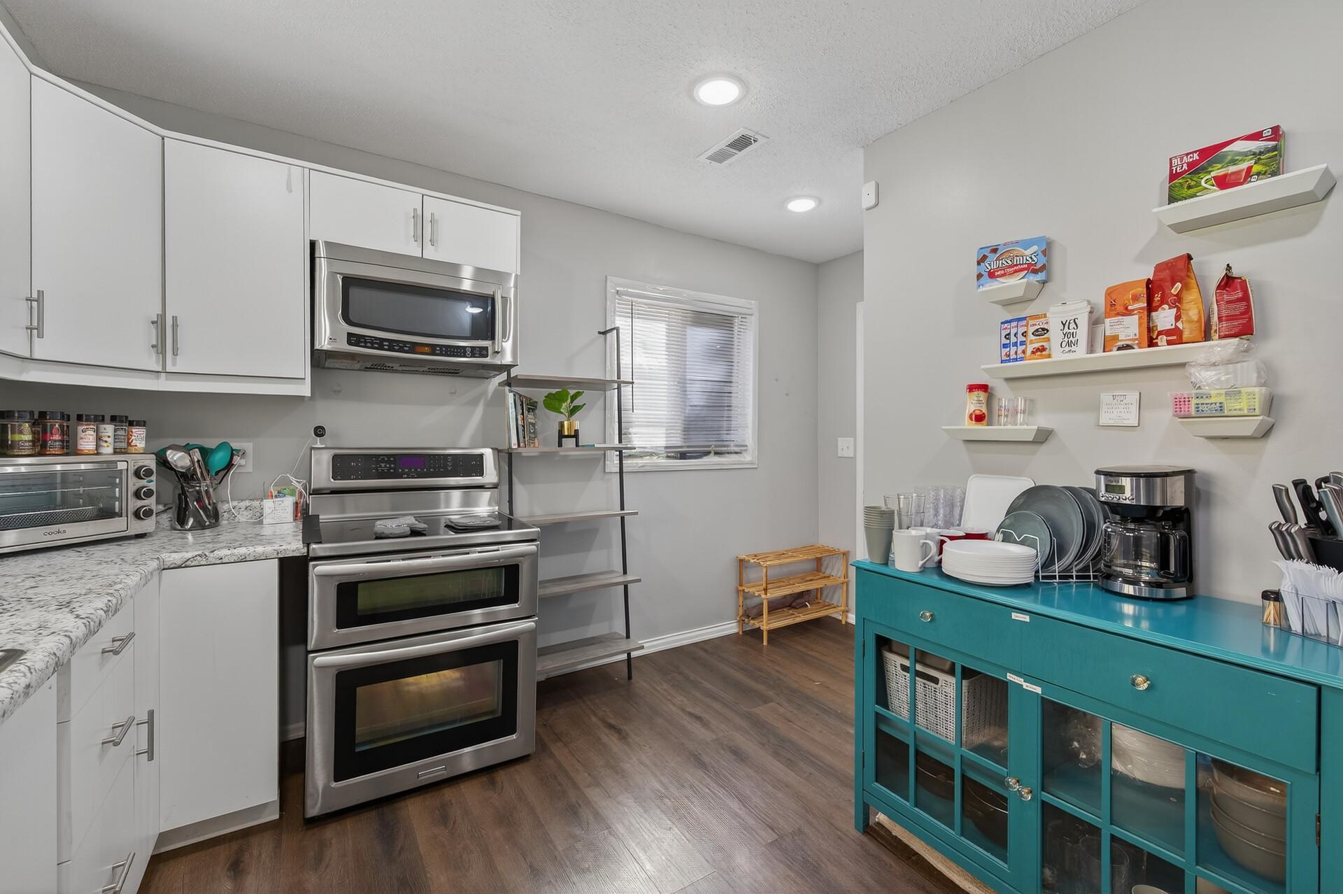 884 Westminster Street St. Paul, MN 55130 - Photo 11 of 30