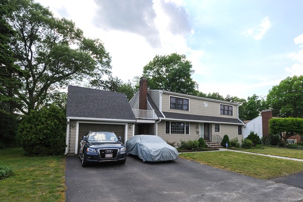 133 Rosemary Road Dedham, MA 02026 - Photo 1 of 24 Gallery Image 1