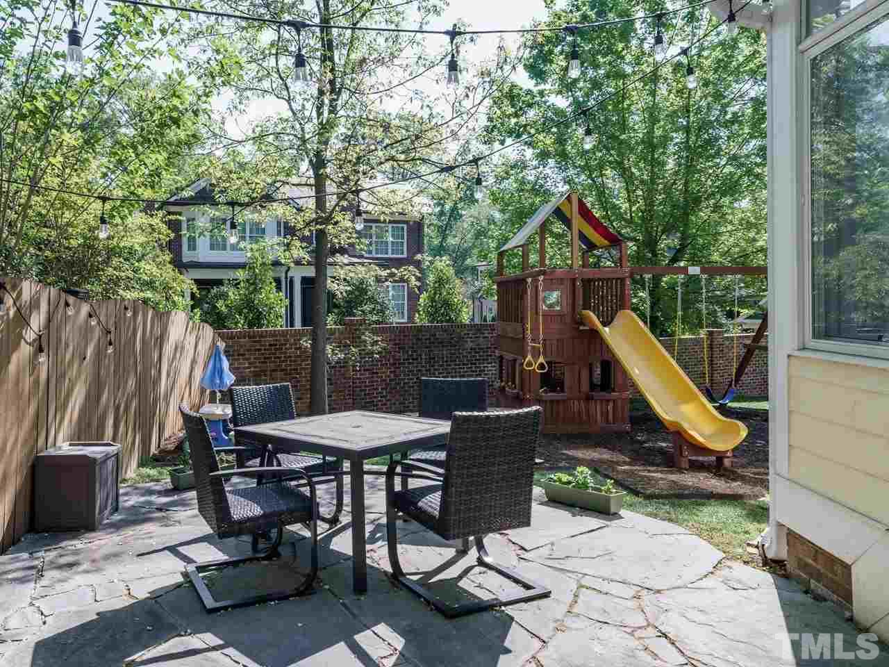 2347 Hales Road Raleigh, NC 27608 - Photo 25 of 29