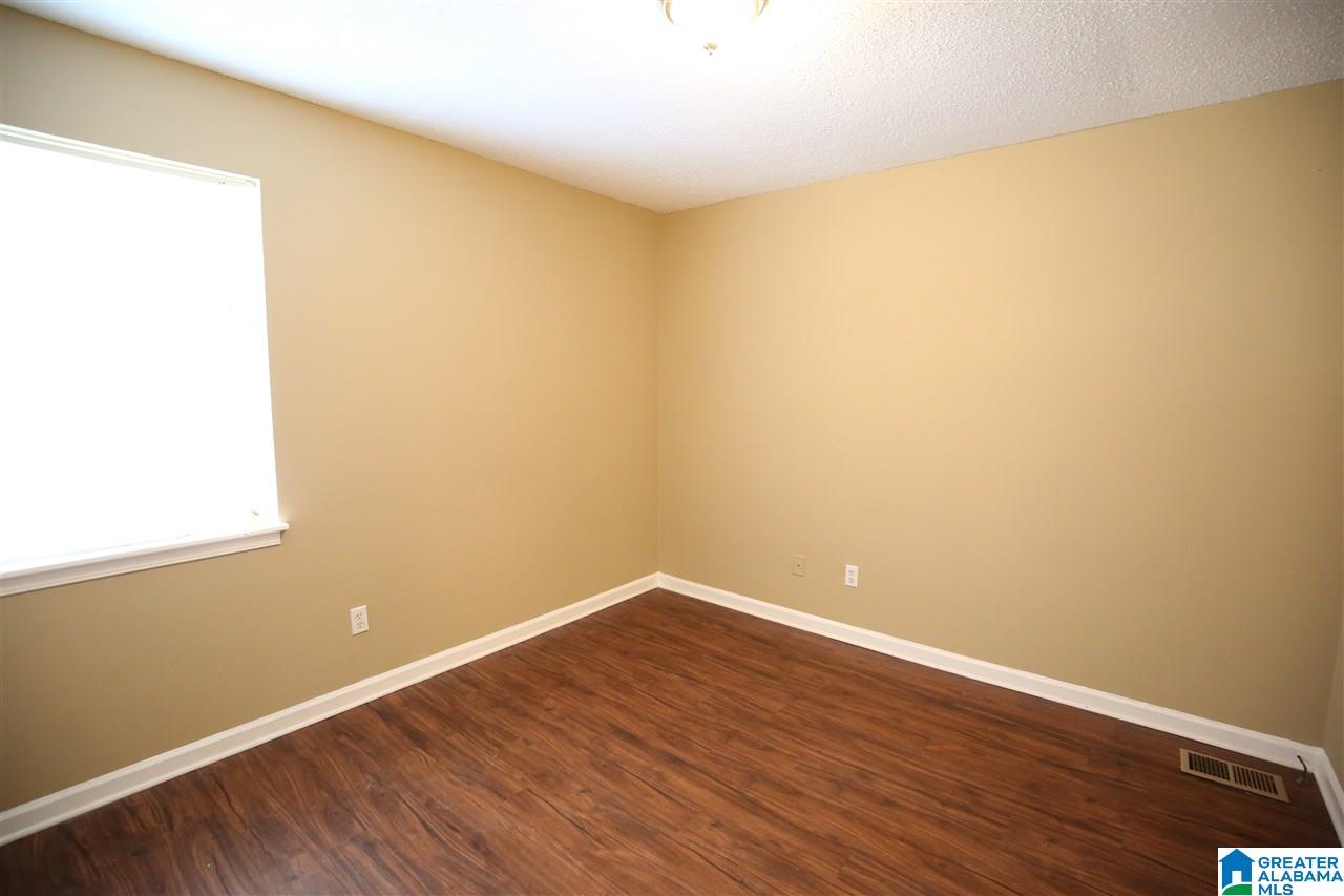 301 St John Road Northwest Birmingham, AL 35215 - Photo 8 of 35
