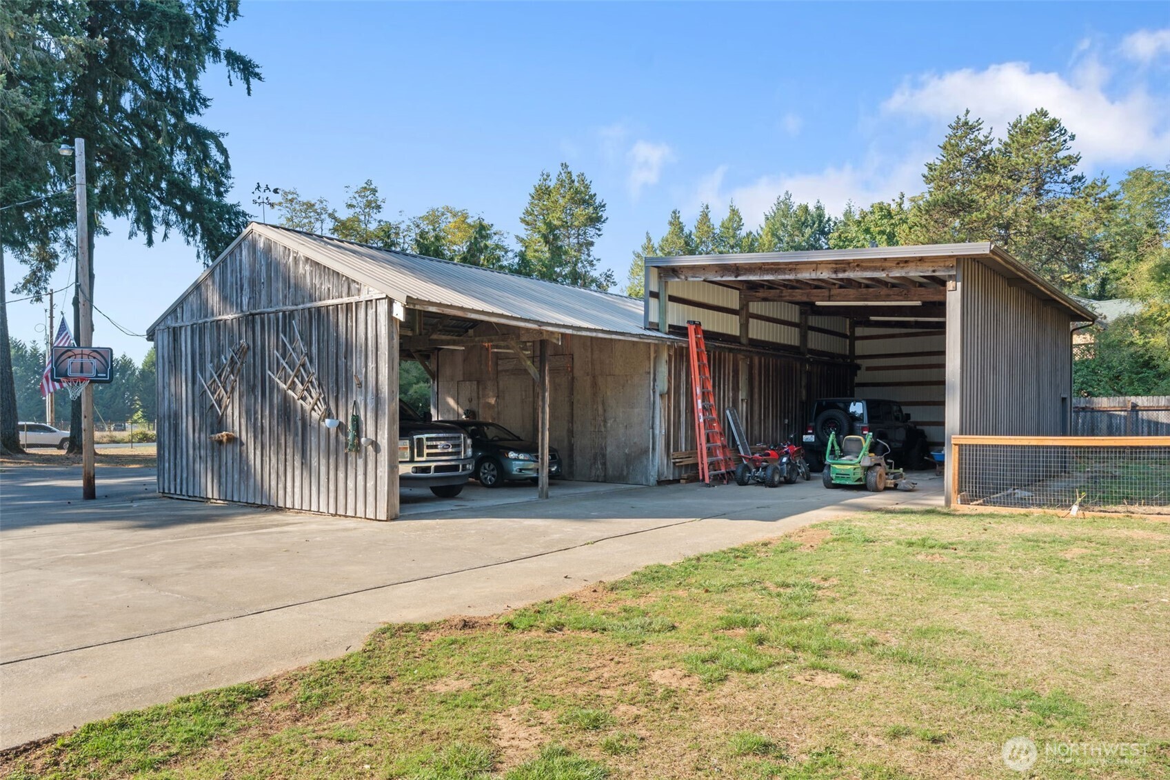 106 Pattee Road Chehalis, WA 98532 - Photo 30 of 40 a view of a house with a patio