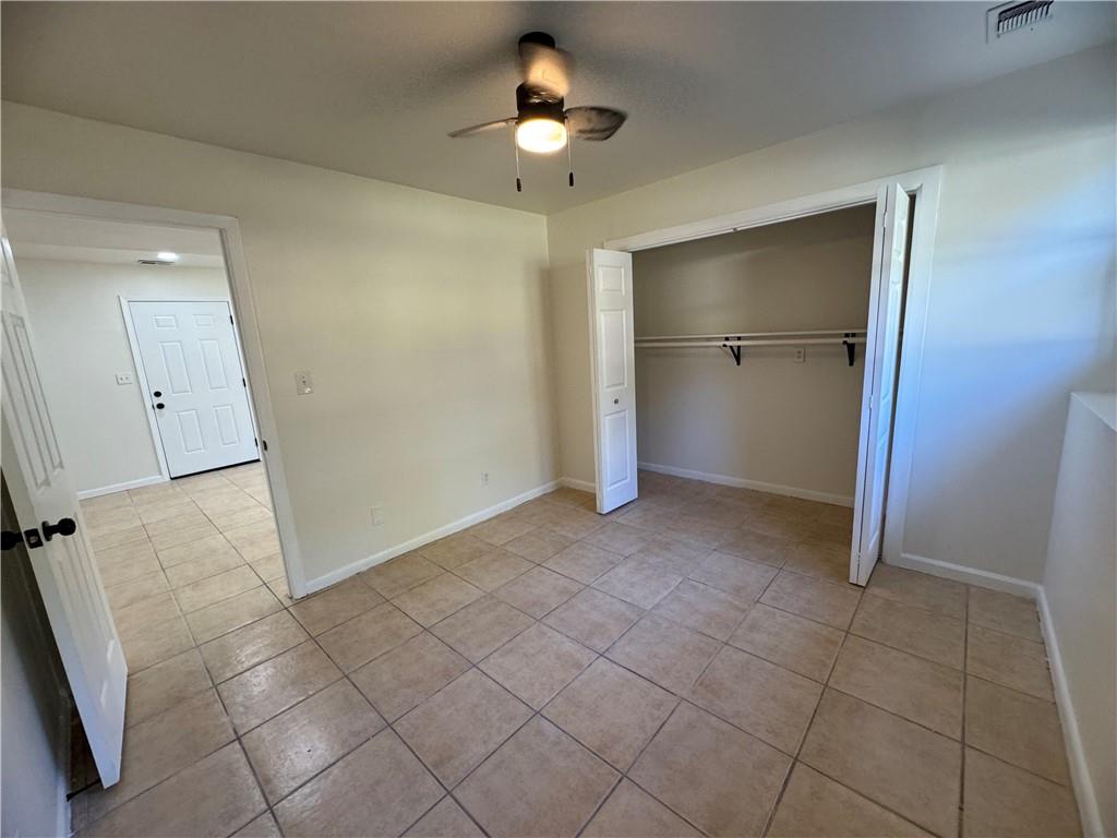 3915 Emerald N Drive Decatur, GA 30035 - Photo 35 of 45 Gallery Image 35