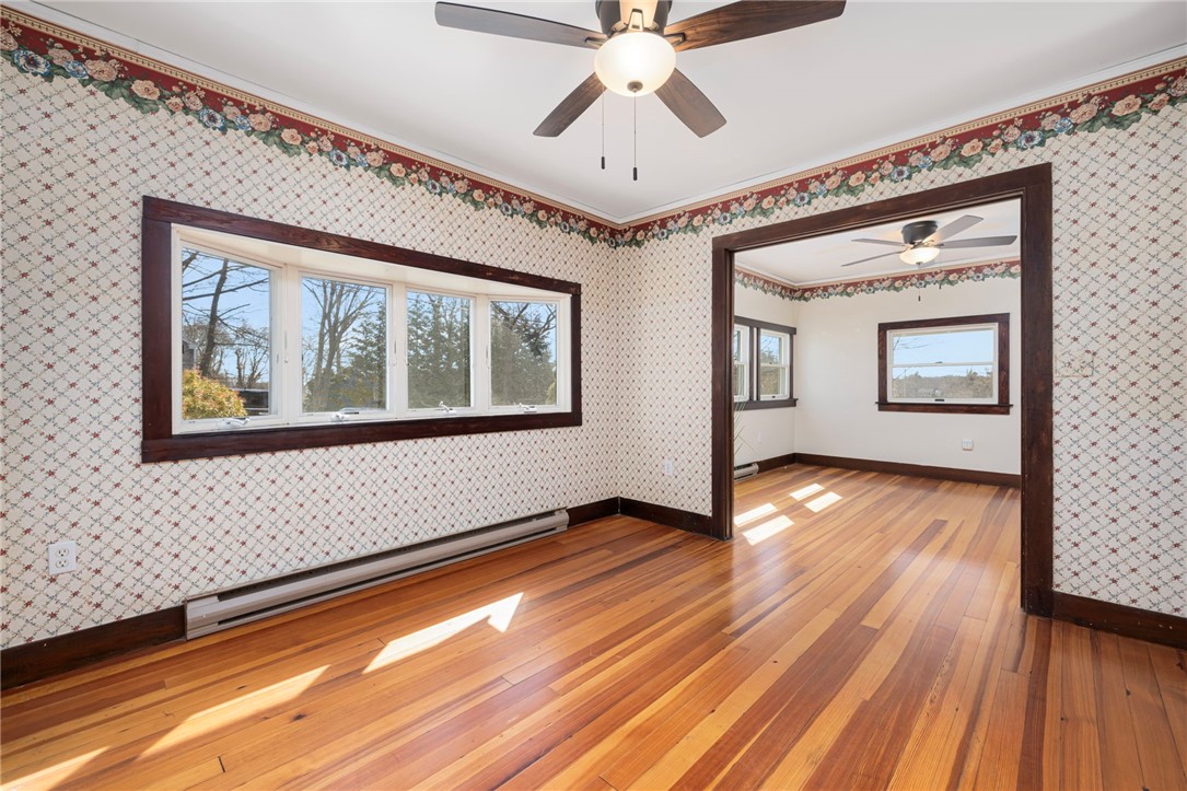 65 Coronado Street Jamestown, RI 02835 - Photo 16 of 42