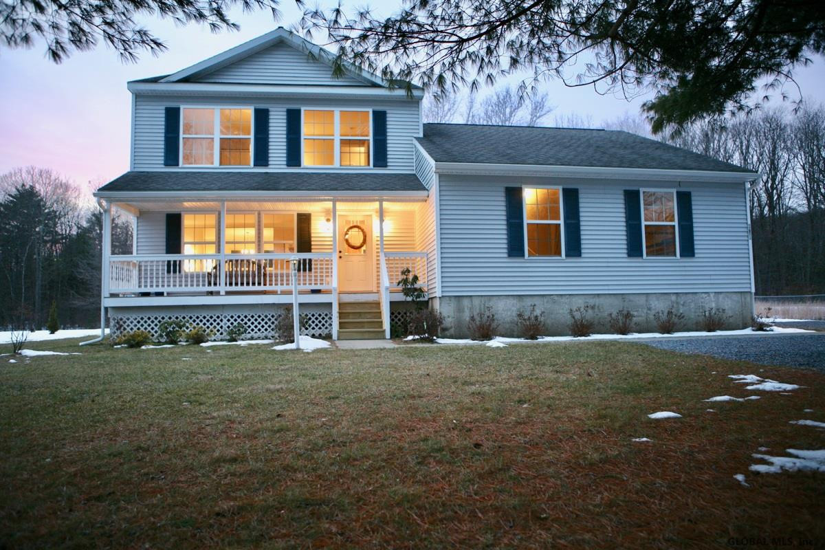 383 Gansevoort Road Moreau, NY 12828 - Photo 1 of 28 Photo 1