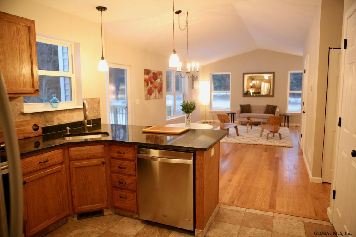 383 Gansevoort Road Moreau, NY 12828 - Photo 12 of 28 Photo 12