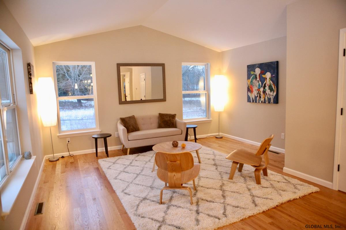 383 Gansevoort Road Moreau, NY 12828 - Photo 4 of 28 Photo 4