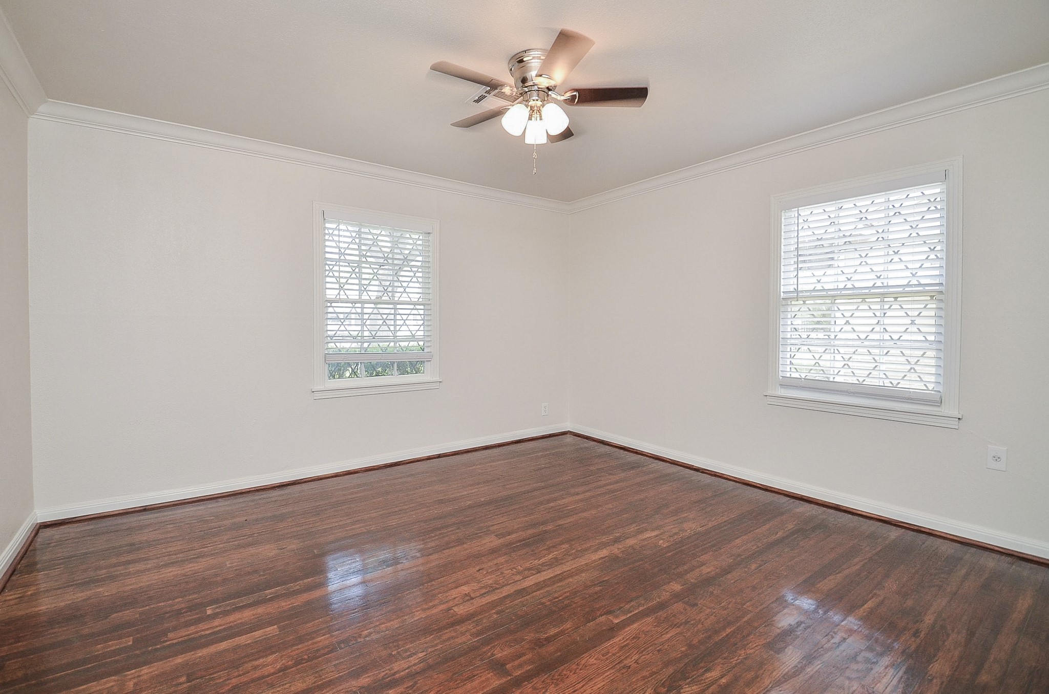 3914 Daphne Street Houston, TX 77021 - Photo 12 of 19