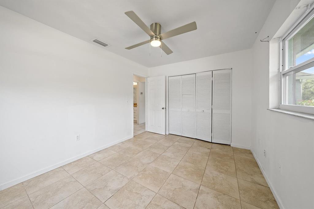 4812 Mink Road Sarasota, FL 34235 - Photo 21 of 27 Gallery Image 21