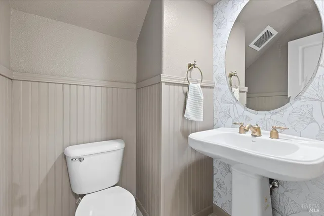 $759,000 | 2067 San Miguel Avenue, Santa Rosa, CA 95403