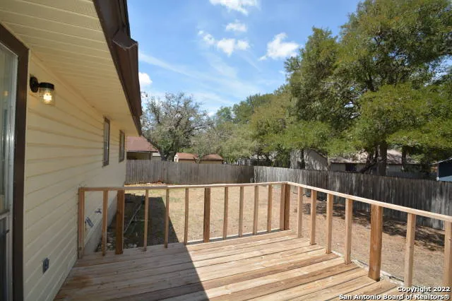 $1,550 | 9231 Ridge Town, San Antonio, TX 78250