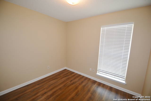 9231 Ridge Town San Antonio, TX 78250 - Photo 6 of 13