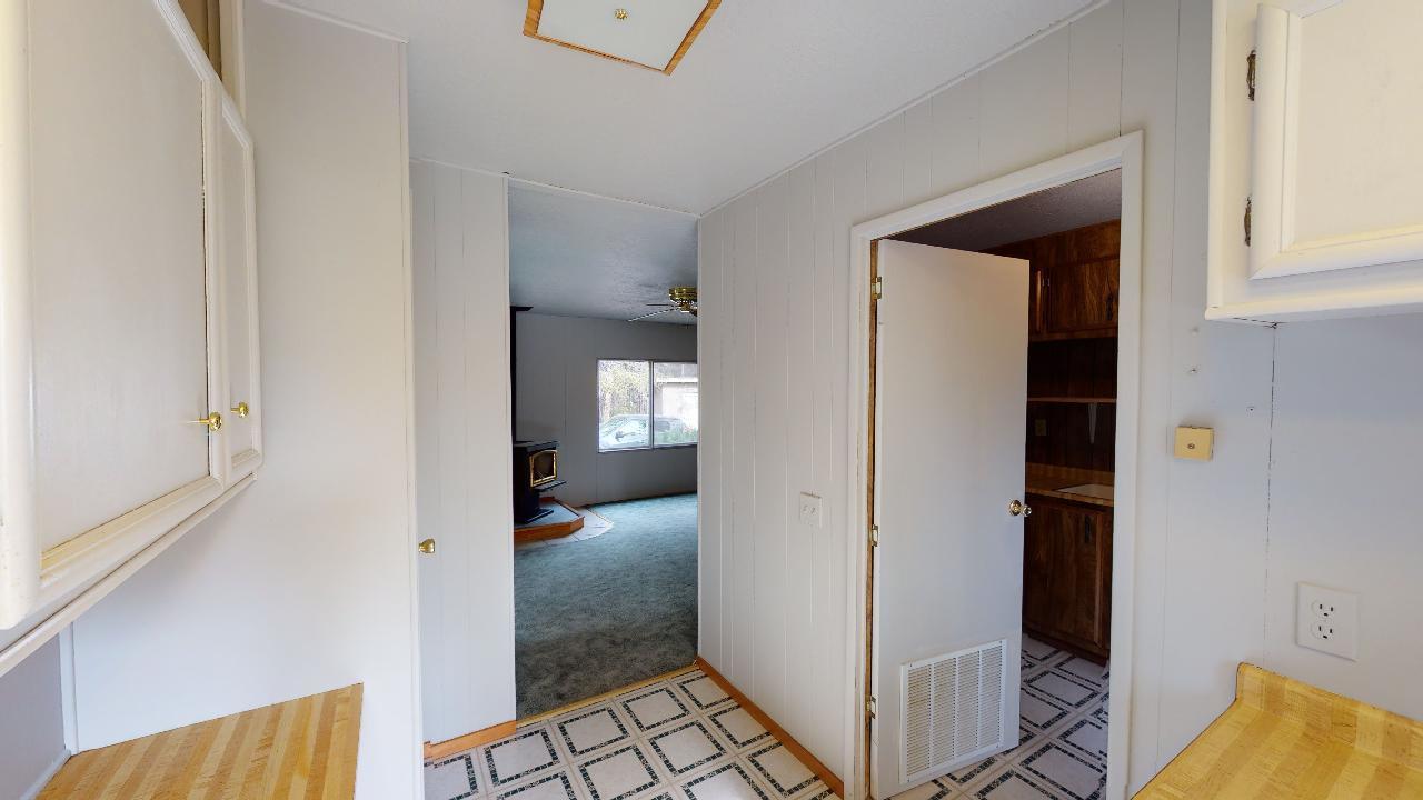 54830 Huntington Road Bend, OR 97707 - Photo 10 of 46 Huntington-06252020_090940
