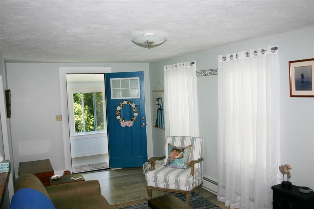 5 Upland Road Wareham, MA 02558 - Photo 9 of 17