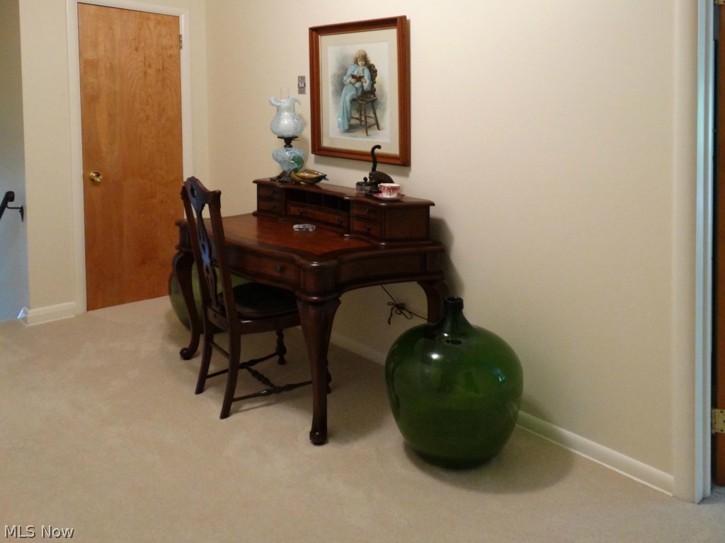 11748 Webster Road Strongsville, OH 44136 - Photo 12 of 25 Gallery Image 12