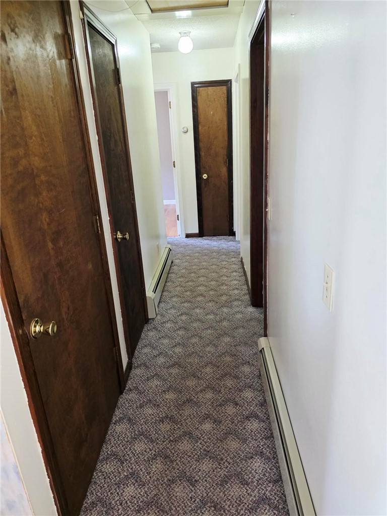 5 Brookview Court Westerly, RI 02891 - Photo 9 of 18 HALLWAY