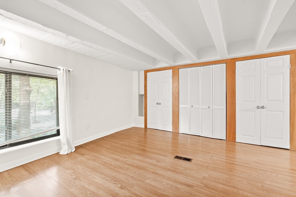 120 Beaconsfield Road, Unit T1 Brookline, MA 02445 - Photo 16 of 29