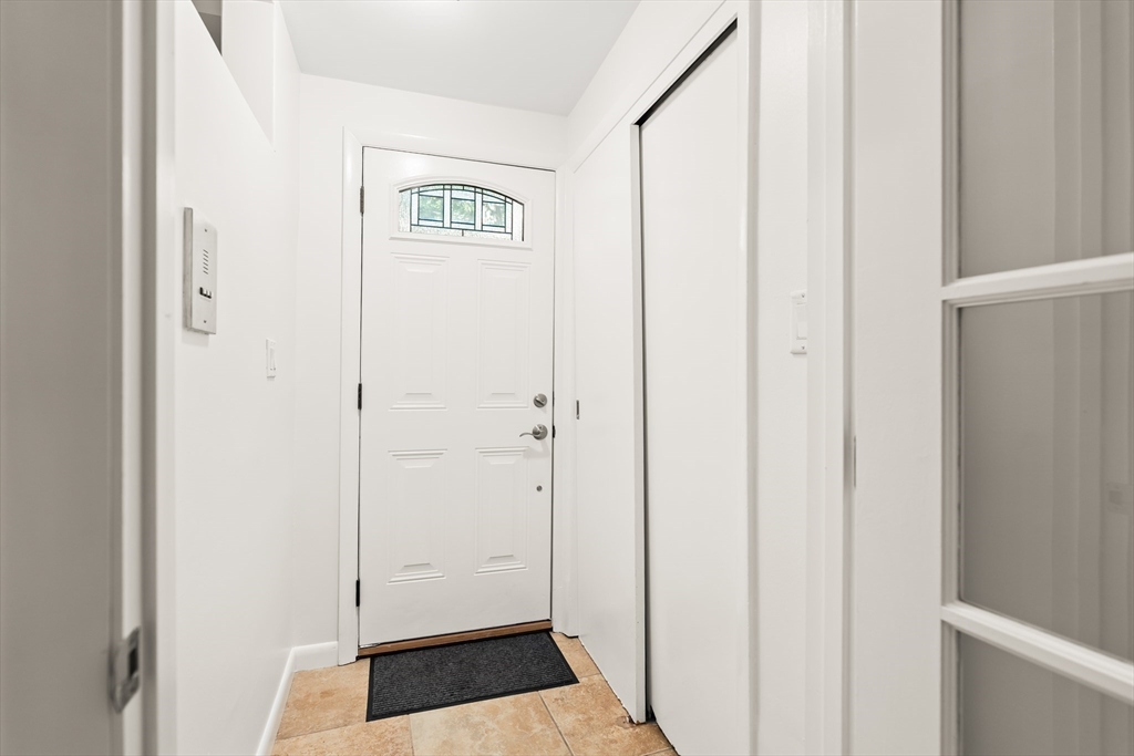 120 Beaconsfield Road, Unit T1 Brookline, MA 02445 - Photo 19 of 29