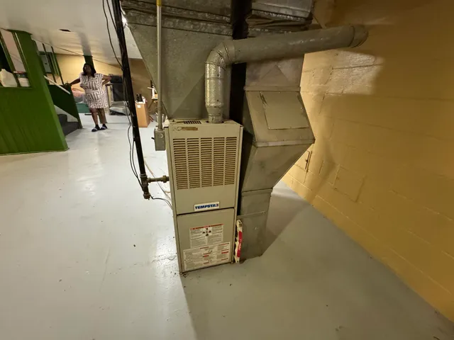 $174,900 | 20290 Woodmont Street, Harper Woods, MI 48225