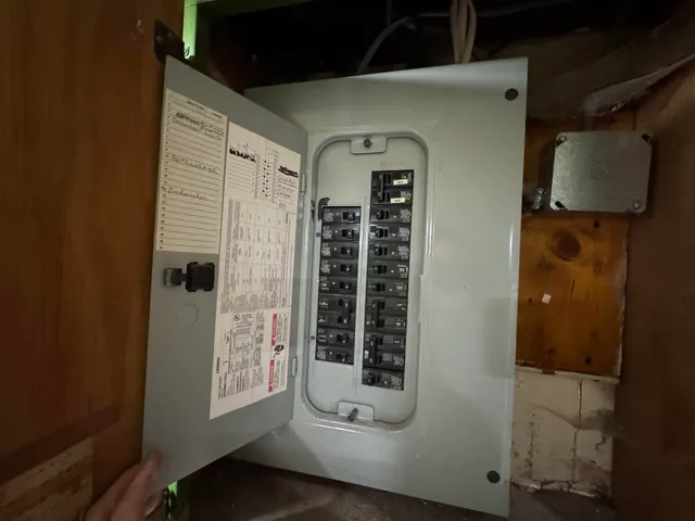 $174,900 | 20290 Woodmont Street, Harper Woods, MI 48225