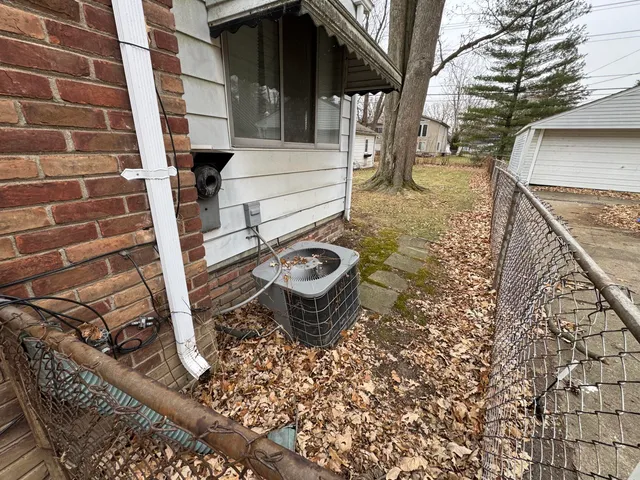 $174,900 | 20290 Woodmont Street, Harper Woods, MI 48225