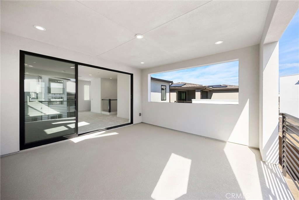 164 Apron Irvine, CA 92618 - Photo 48 of 67 a view of an empty room with a window