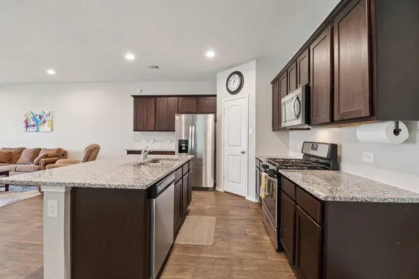 $313,489 | 9862 Glen Brook Lane, Magnolia, TX 77354