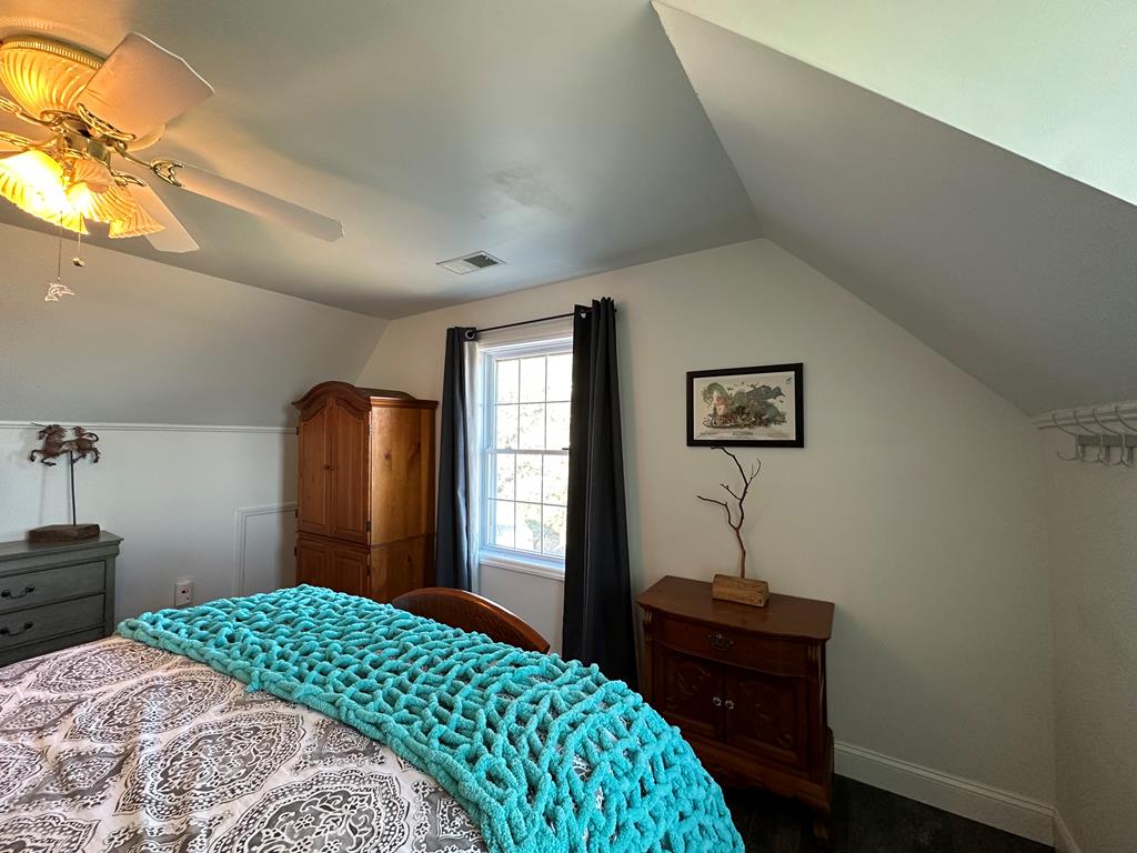 9241 Wards Gap Road Fancy Gap, VA 24328 - Photo 60 of 73 Gallery Image 60