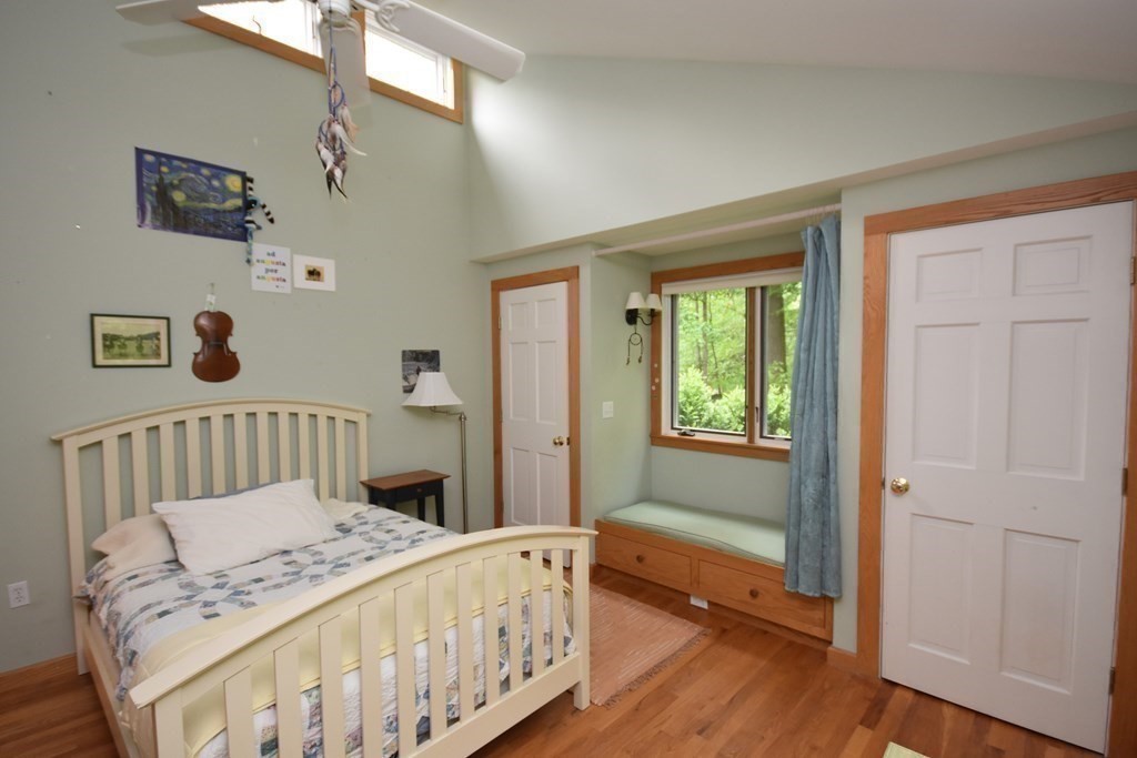 538 Market Hill Road Amherst, MA 01002 - Photo 24 of 42 Gallery Image 24