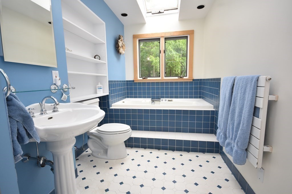 538 Market Hill Road Amherst, MA 01002 - Photo 29 of 42 Gallery Image 29