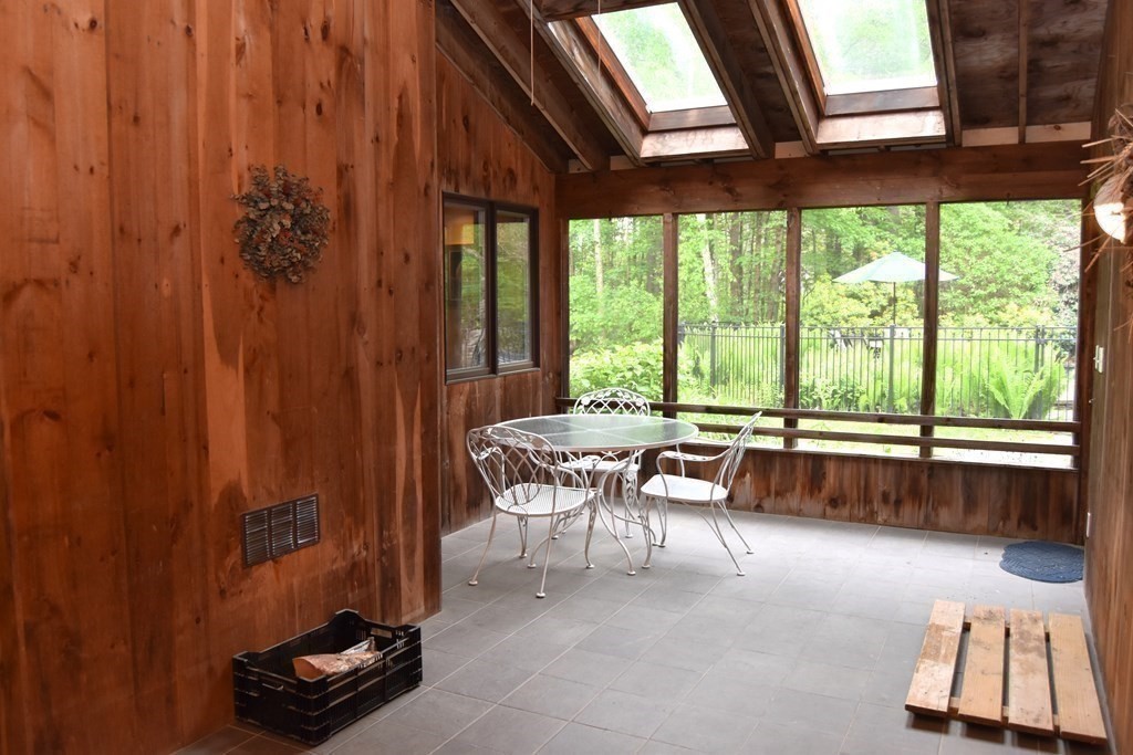 538 Market Hill Road Amherst, MA 01002 - Photo 33 of 42 Gallery Image 33