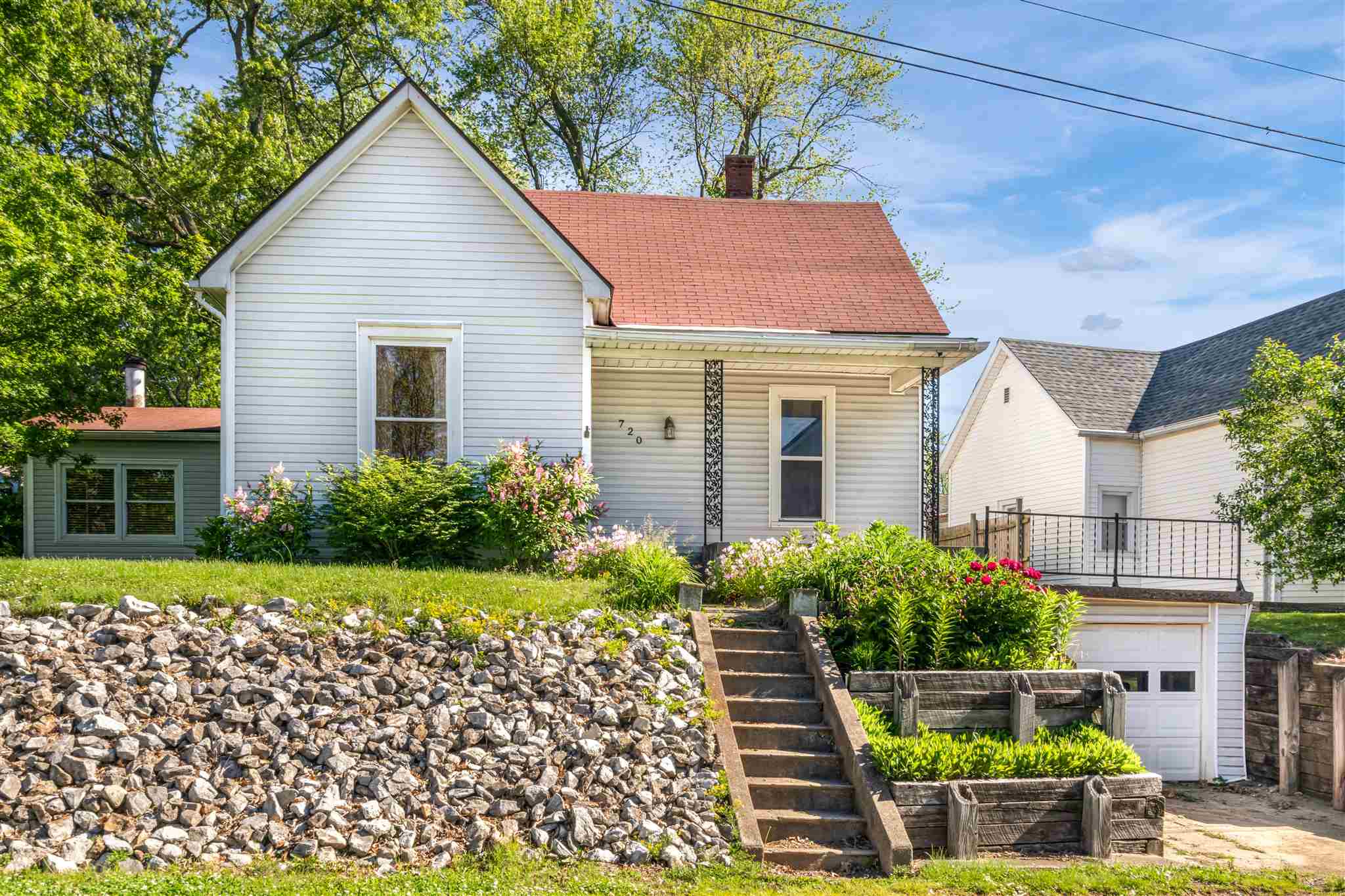 720 McCarty Road Princeton, IN 47670 - Photo 2 of 19 Gallery Image 2