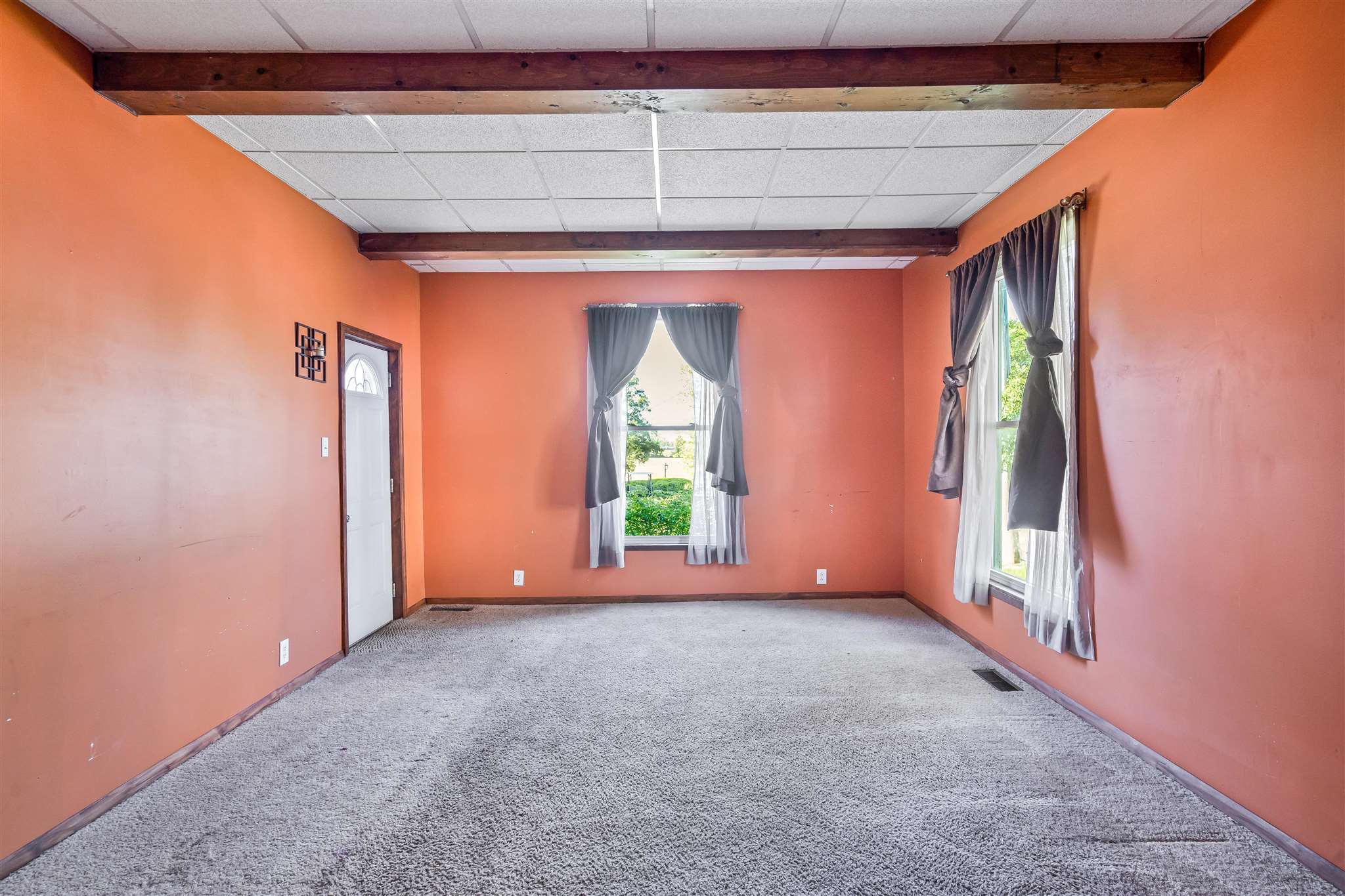 720 McCarty Road Princeton, IN 47670 - Photo 5 of 19 Gallery Image 5