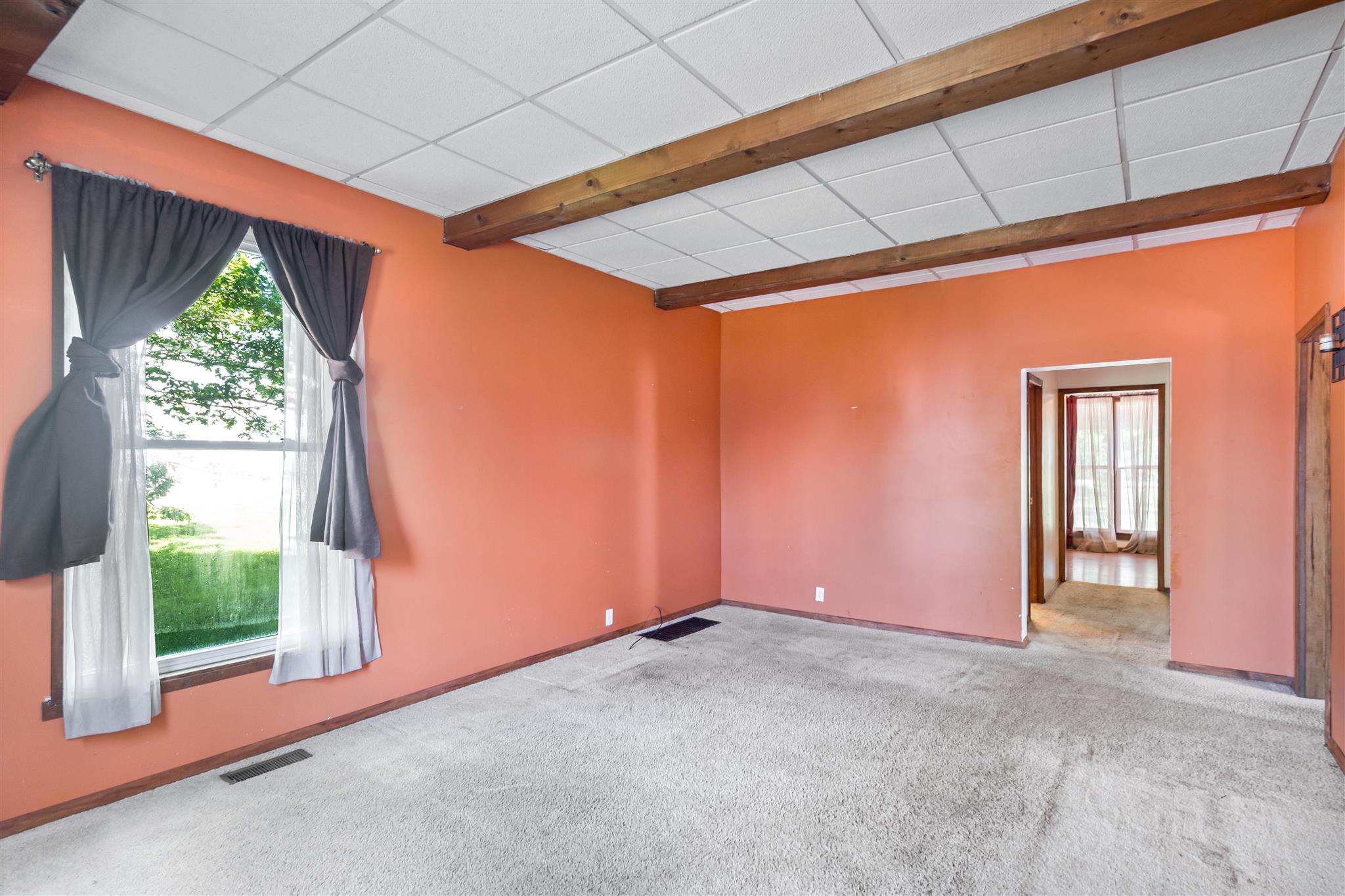 720 McCarty Road Princeton, IN 47670 - Photo 6 of 19 Gallery Image 6