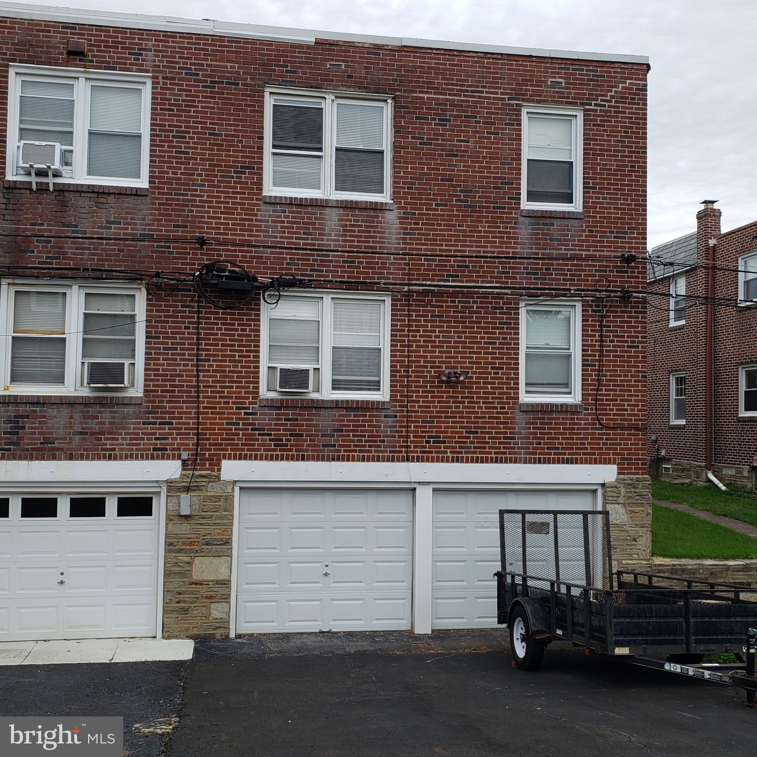 806 Rhawn Street Philadelphia, PA 19111 - Photo 3 of 3 Gallery Image 3
